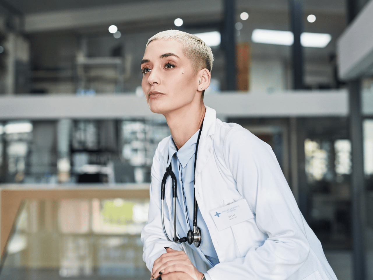 „Pričaš sam sa sobom? Evo šta to znači i da li treba da brineš…“