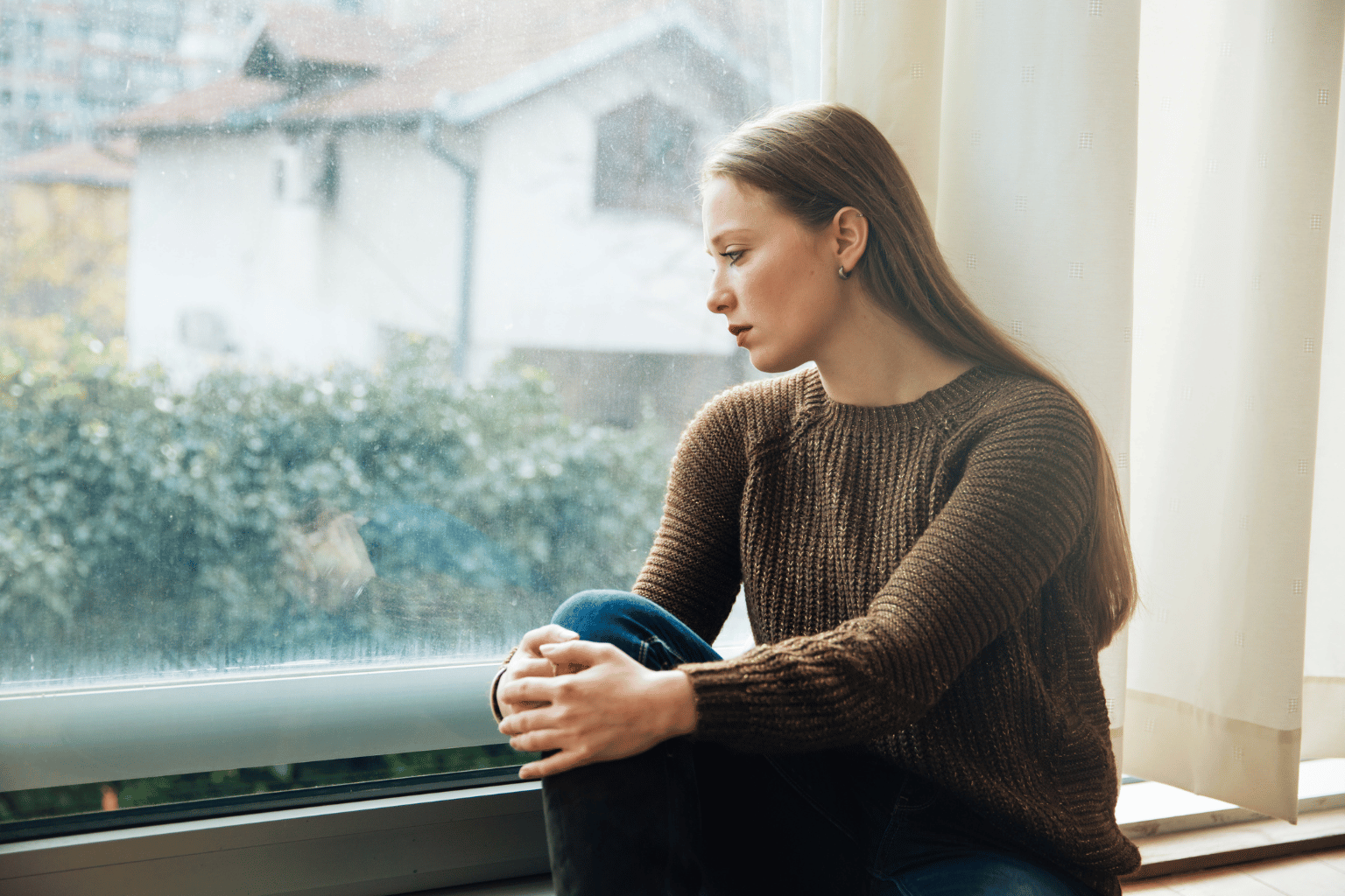 Kada više ne osećaš ništa: psiholozi objašnjavaju zašto emocionalna praznina nije mir — već režim preživljavanja
